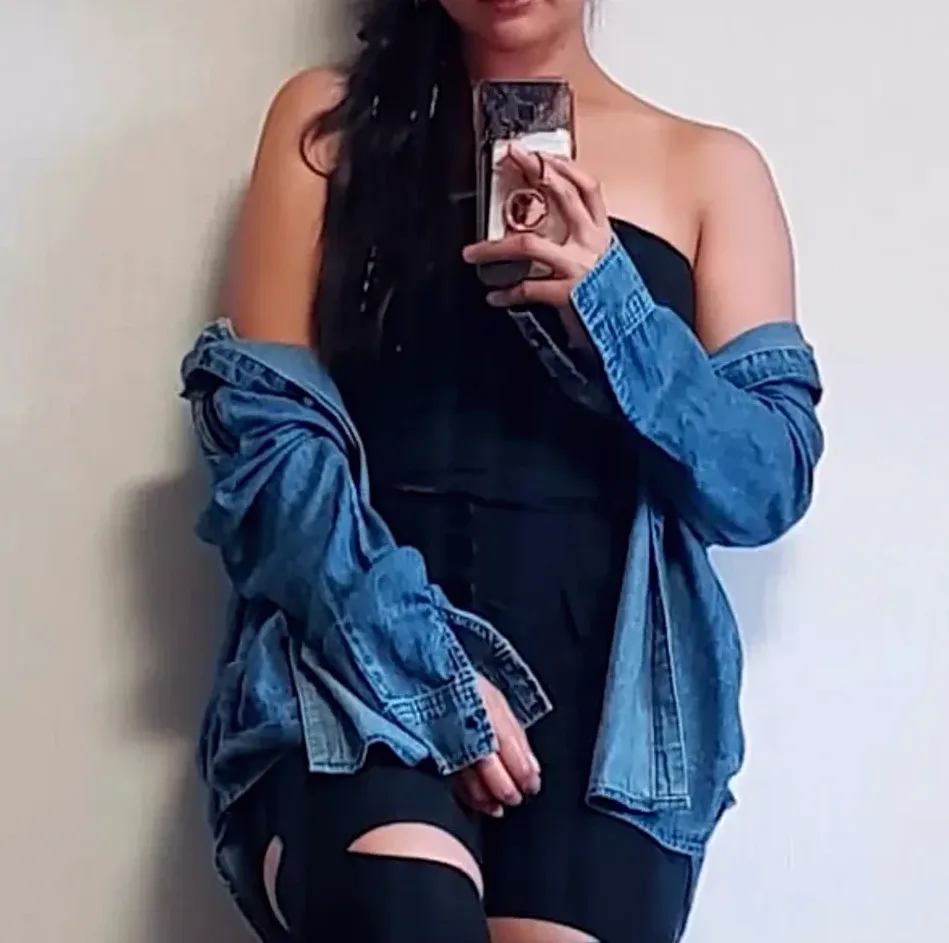 Aleyna, 28