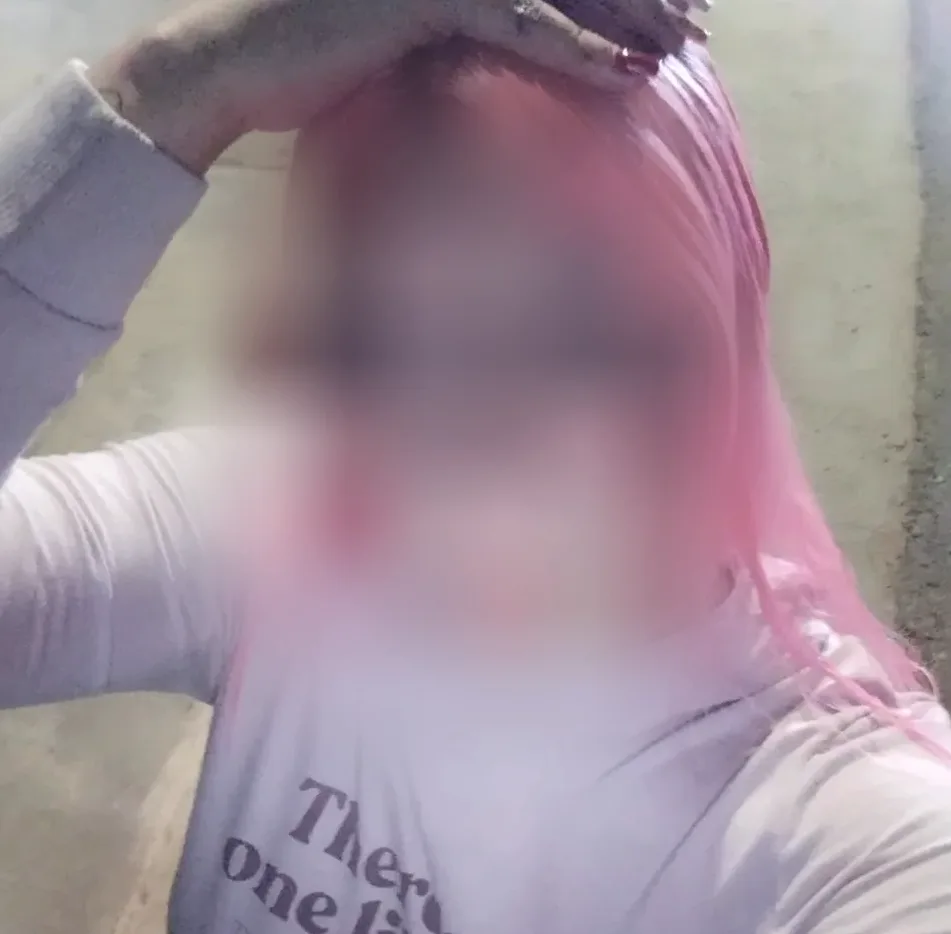 Andrea, 22