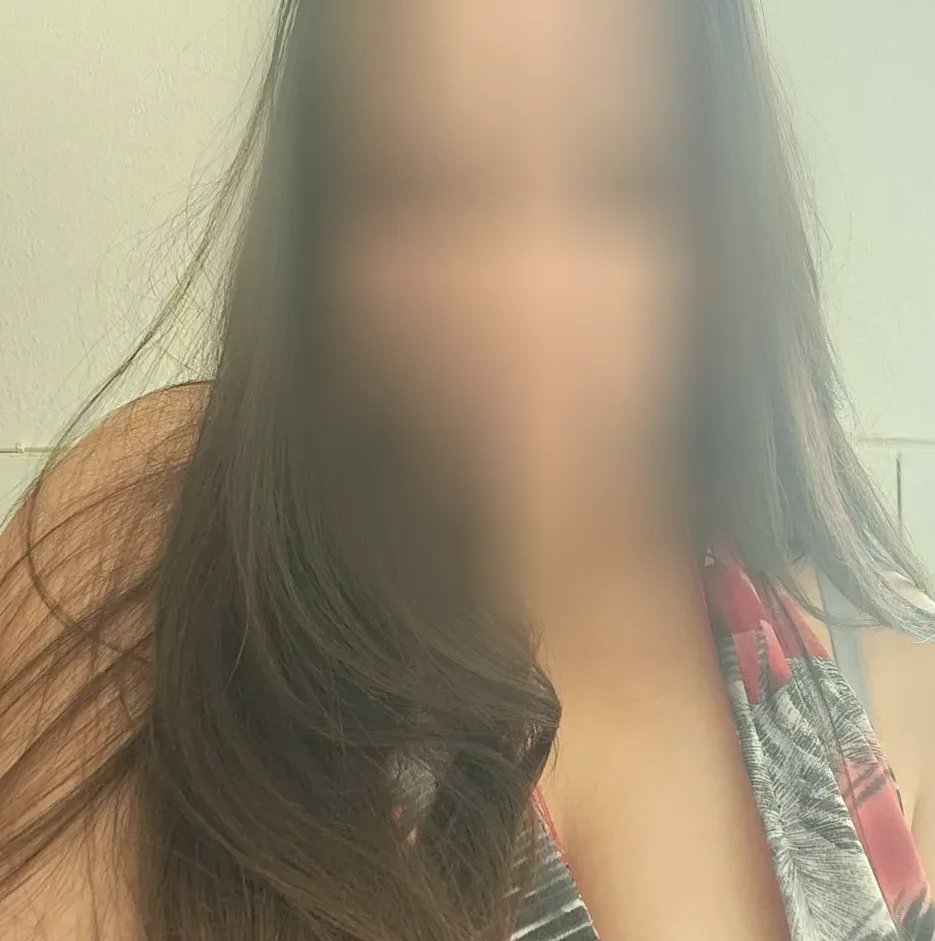 Janina, 25