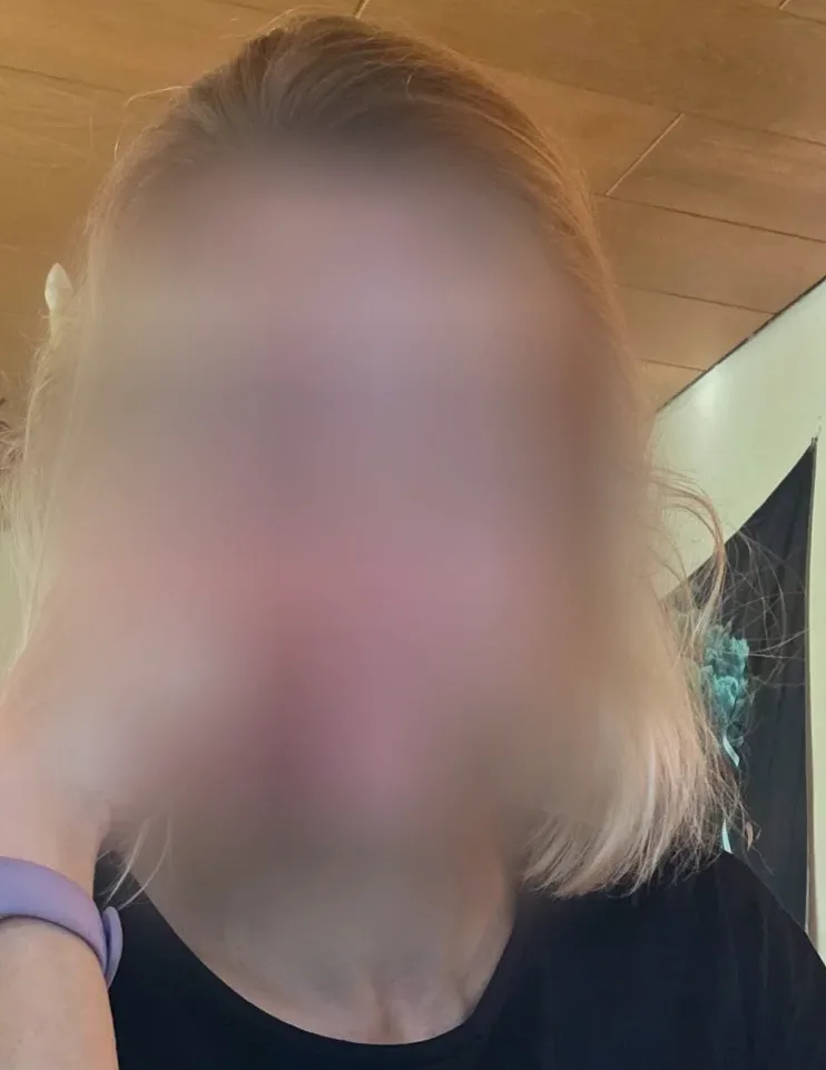 Yasmin, 39